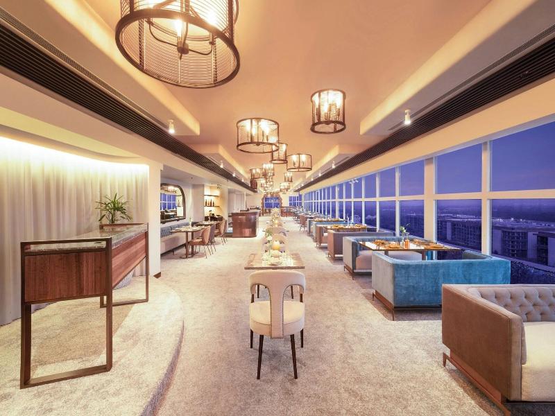 Le Meridien New Delhi image