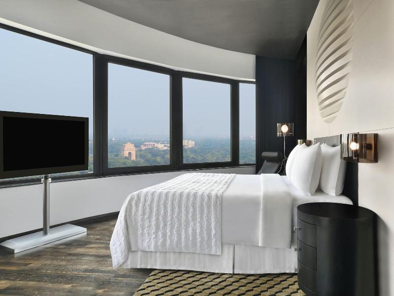 Le Meridien New Delhi image