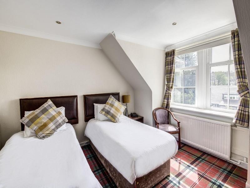 Kirkhouse Inn image