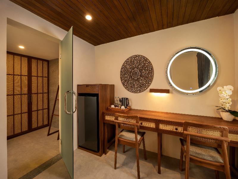 Tonys Villas & Resort Seminyak Bali image