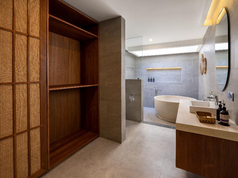 Tonys Villas & Resort Seminyak Bali image
