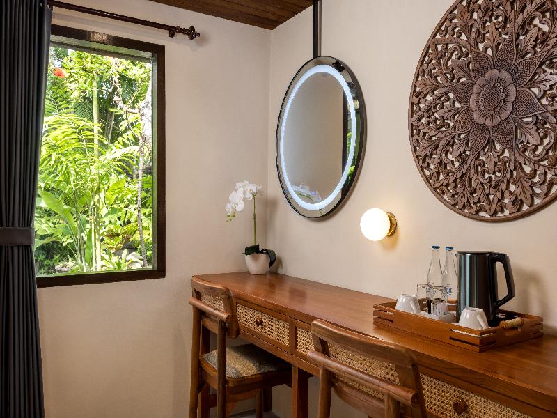 Tonys Villas & Resort Seminyak Bali image