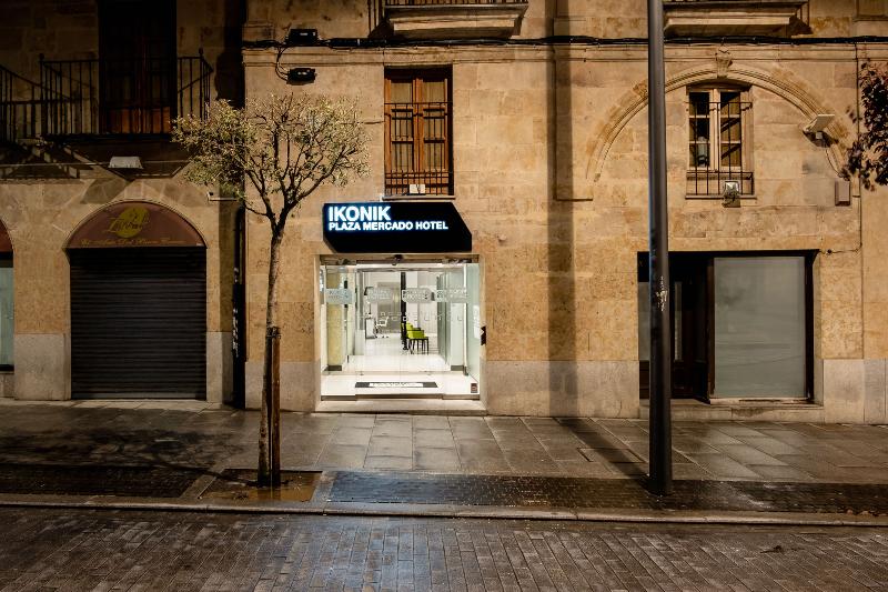 Ikonik Plaza Mercado image