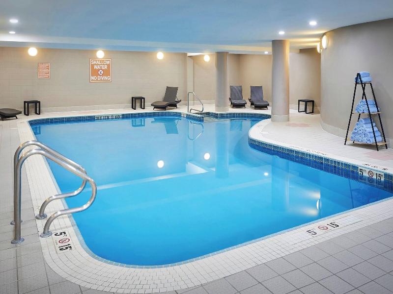 Delta Hotels Toronto Mississauga image
