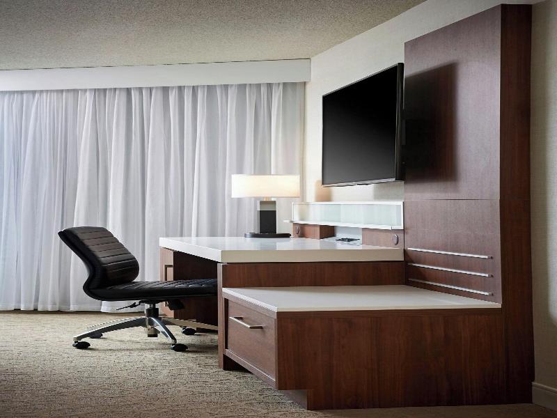 Delta Hotels Toronto Mississauga image