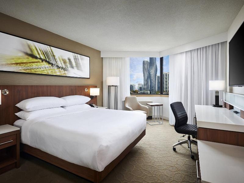 Delta Hotels Toronto Mississauga image
