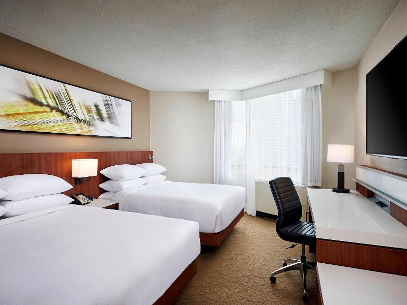 Delta Hotels Toronto Mississauga image