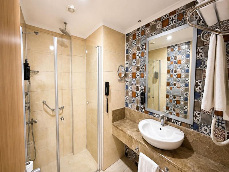 Blue Wave Suite Hotel image