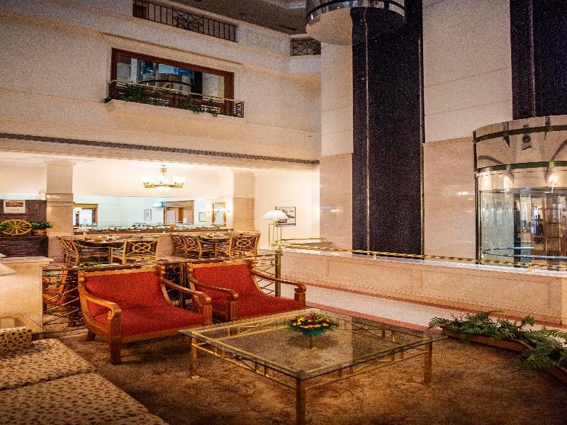 Abad Atrium — general view