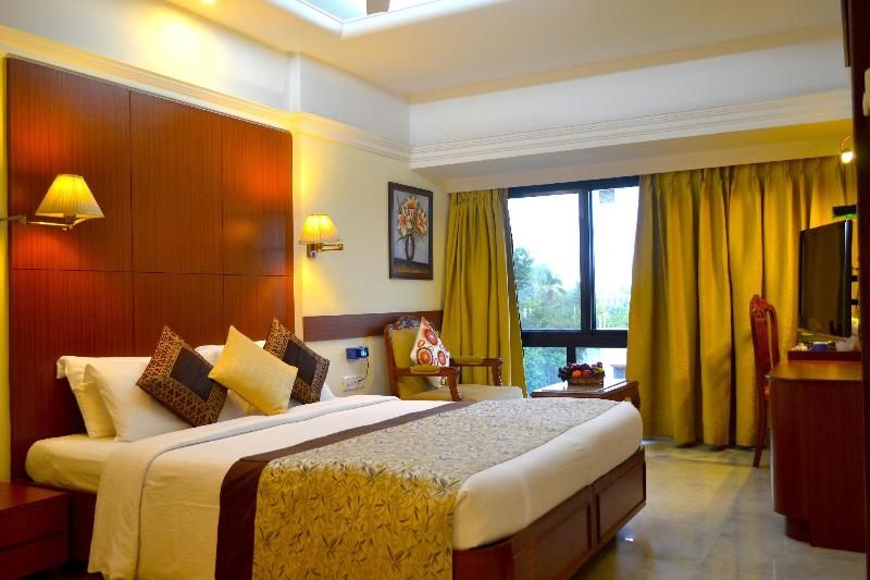 The Emerald Hotel & Services Apartments