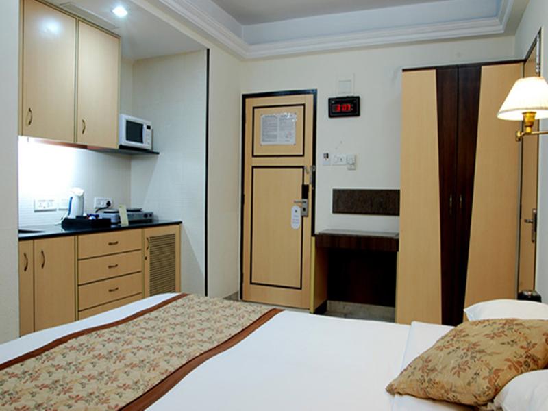 The Emerald Hotel & Services Apartments