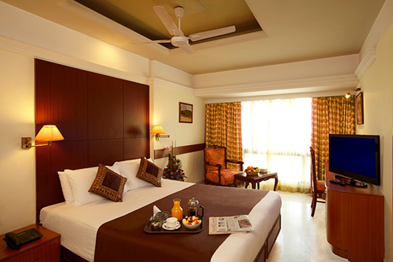 The Emerald Hotel & Services Apartments Mumbai
