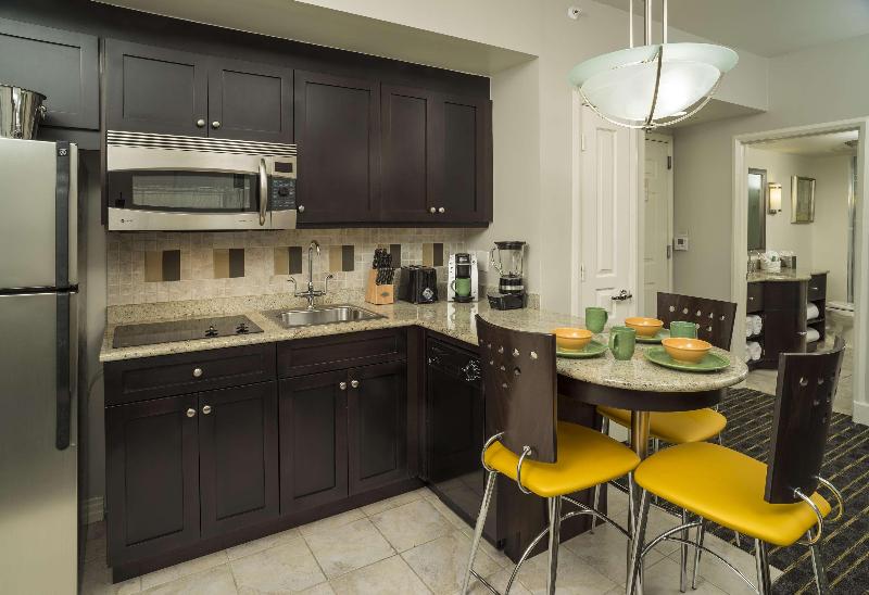 Hilton Grand Vacations at McAlpin Ocean Plaza image