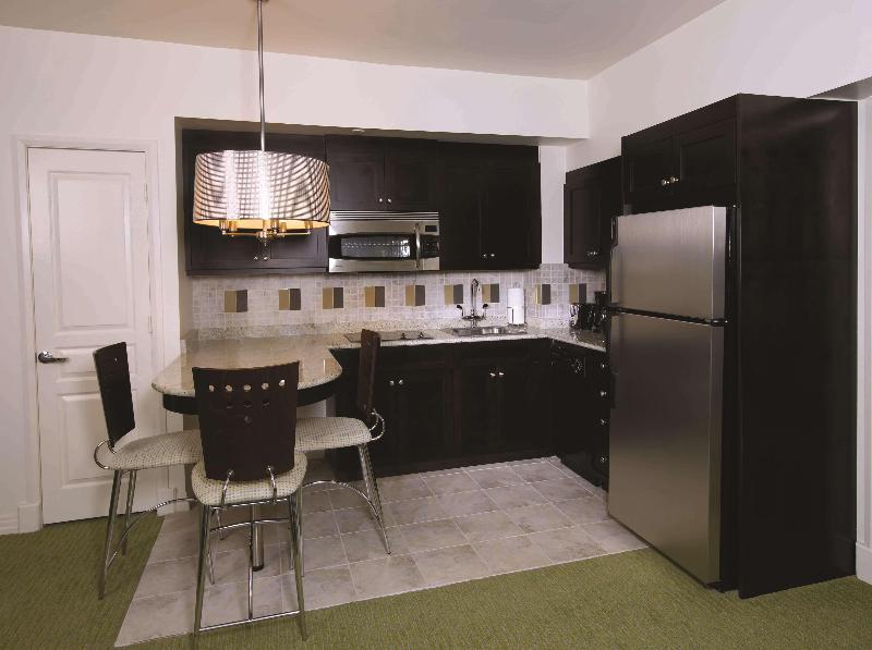 Hilton Grand Vacations at McAlpin Ocean Plaza image