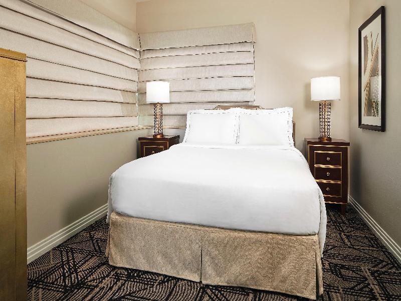 Hilton Grand Vacations at McAlpin Ocean Plaza image