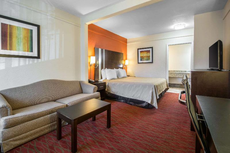 Hotel Quality Inn & Suites Baymeadows