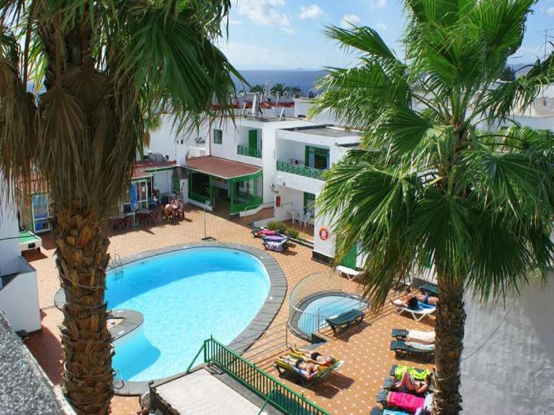 Elena Apartamentos image