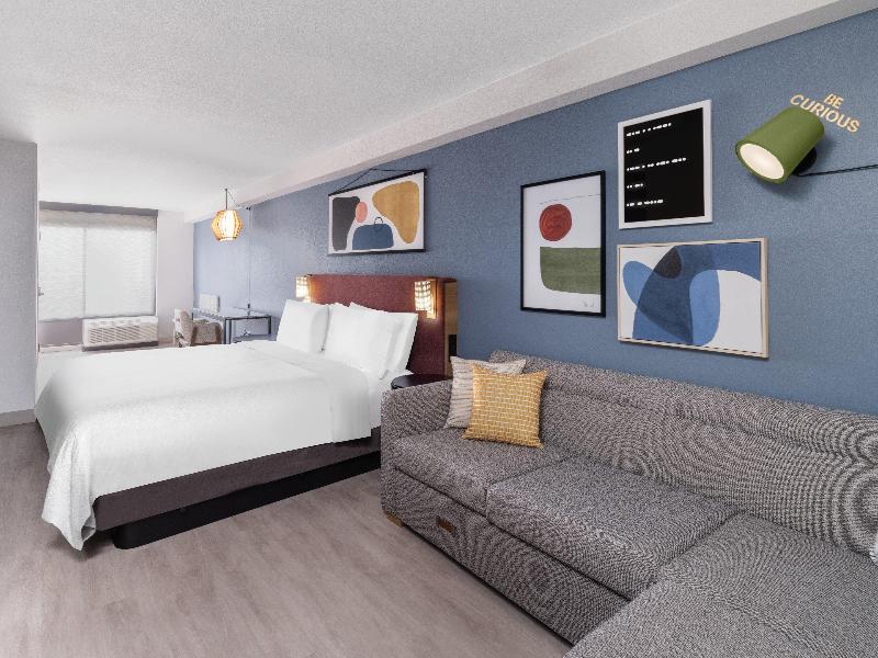 Atwell Suites Panama City Beach Southeast by IHG image