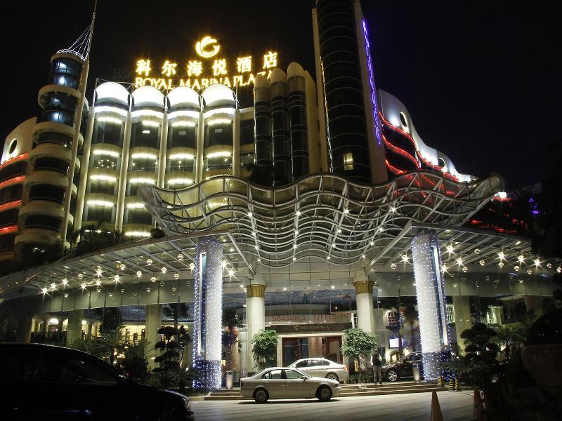 Royal Marina Plaza image