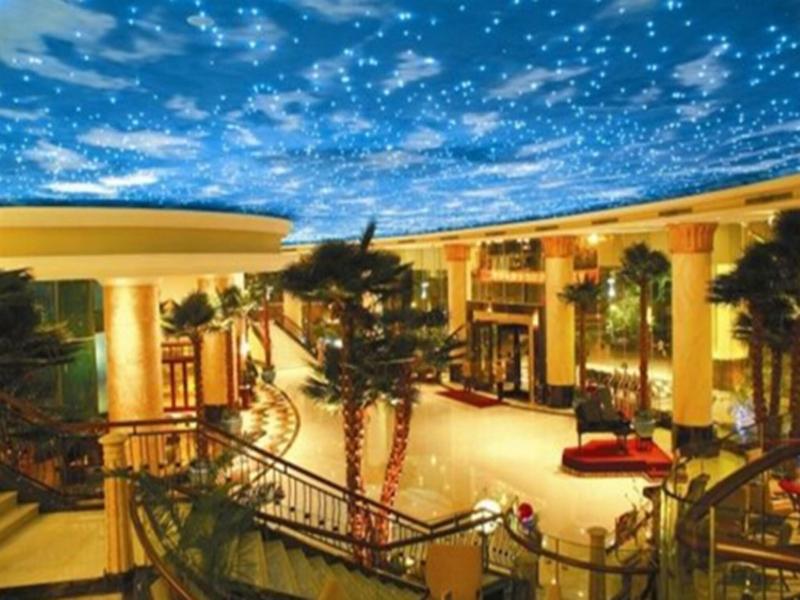 Royal Marina Plaza image