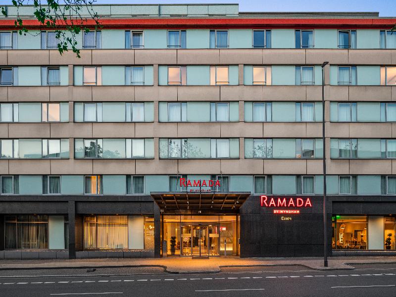 Ramada by Wyndham Essen Hotel — exterior view