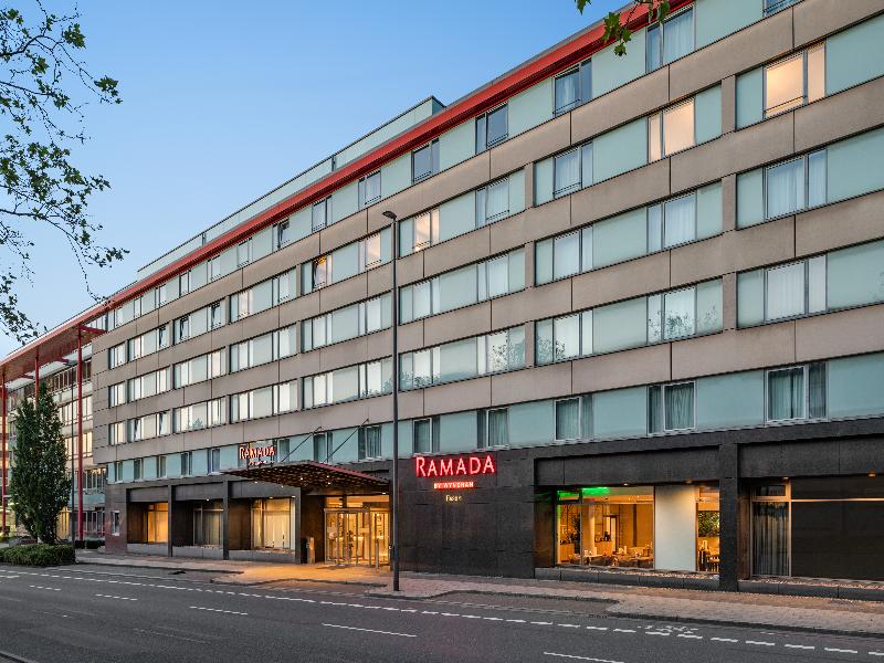 Ramada by Wyndham Essen Hotel — general view