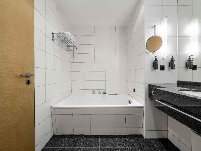 Ramada by Wyndham Essen Hotel image