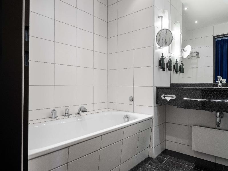 Ramada by Wyndham Essen Hotel image