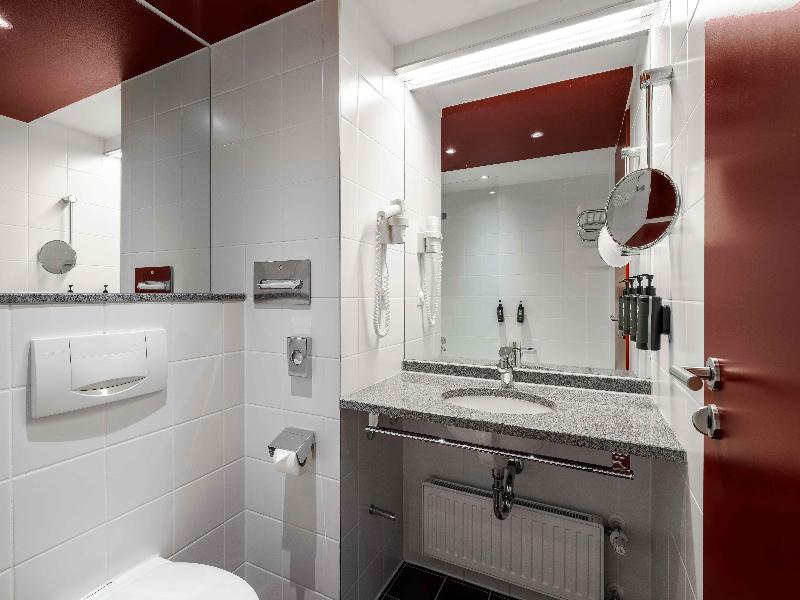 Ramada by Wyndham Essen Hotel image