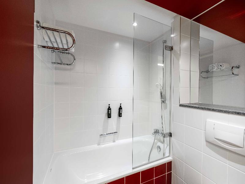Ramada by Wyndham Essen Hotel image