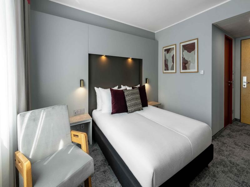 Ramada by Wyndham Essen Hotel image