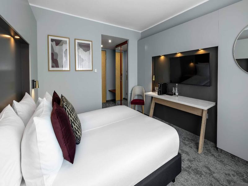 Ramada by Wyndham Essen Hotel image