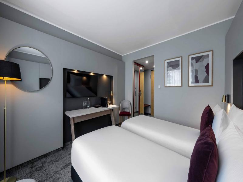 Ramada by Wyndham Essen Hotel image