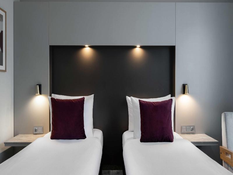Ramada by Wyndham Essen Hotel image
