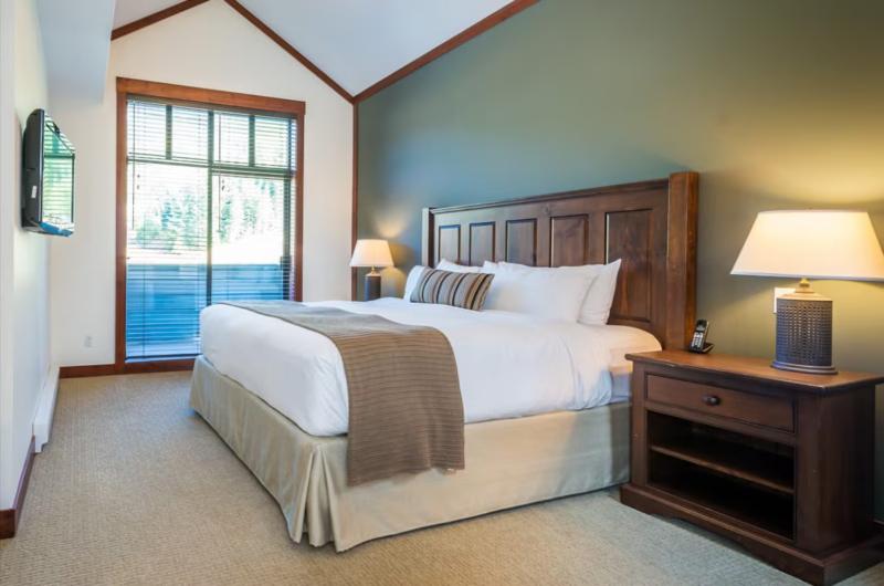 First Tracks Lodge, by Lodging Ovations image