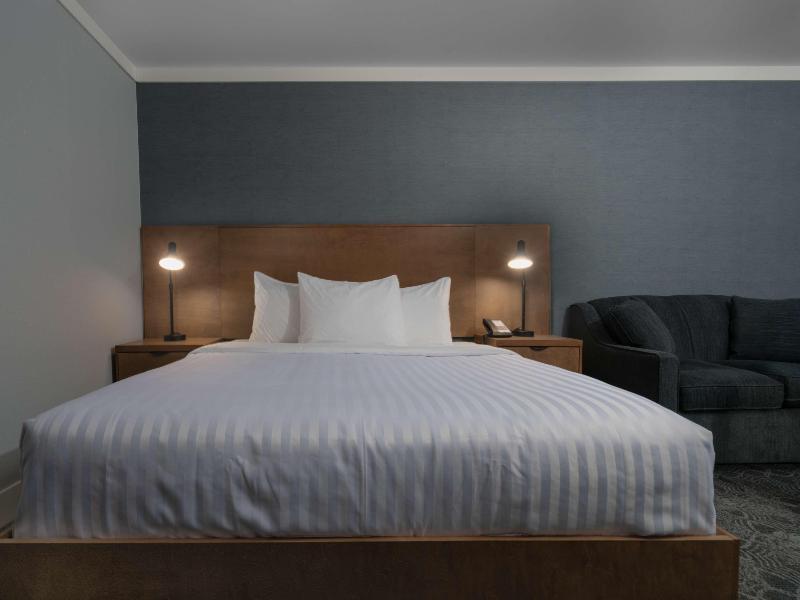 Prestige Kamloops Hotel image