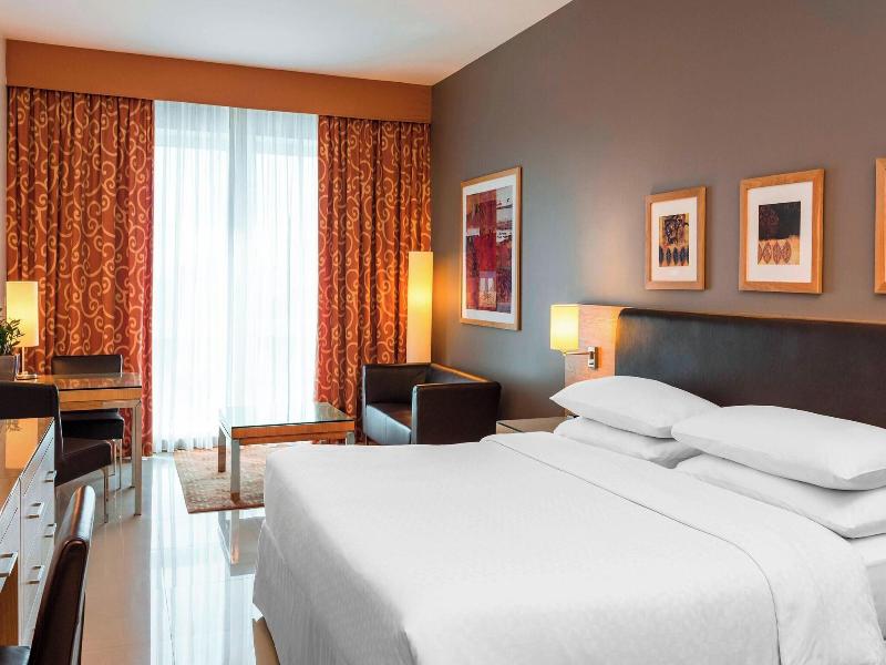 Four Points by Sheraton Downtown Dubai image