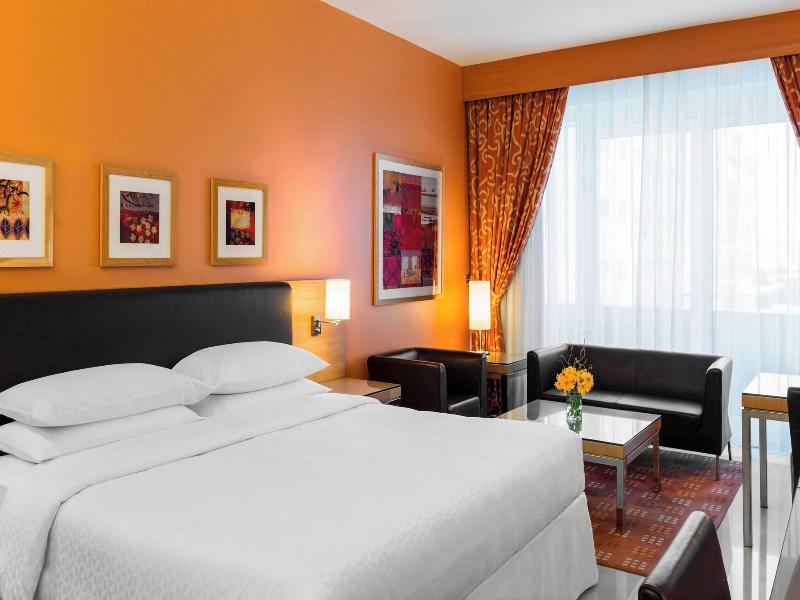 Four Points by Sheraton Downtown Dubai image