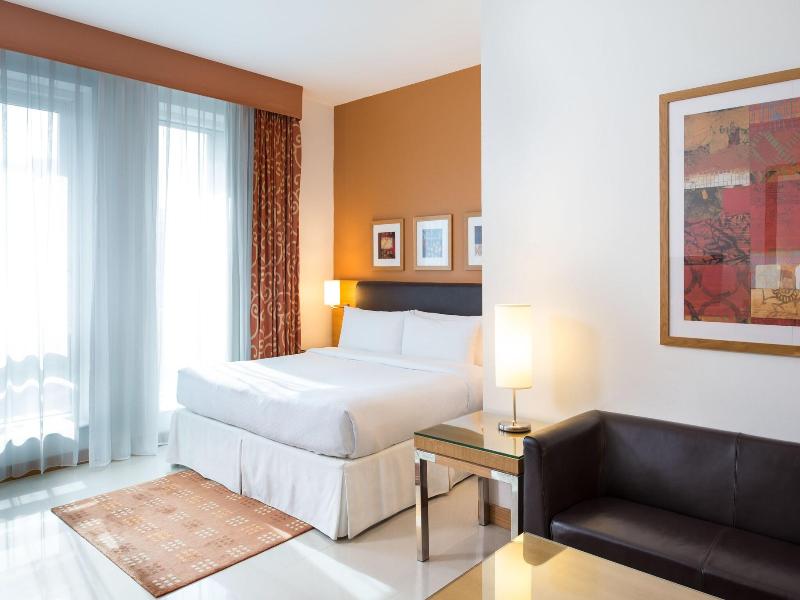 Four Points by Sheraton Downtown Dubai image
