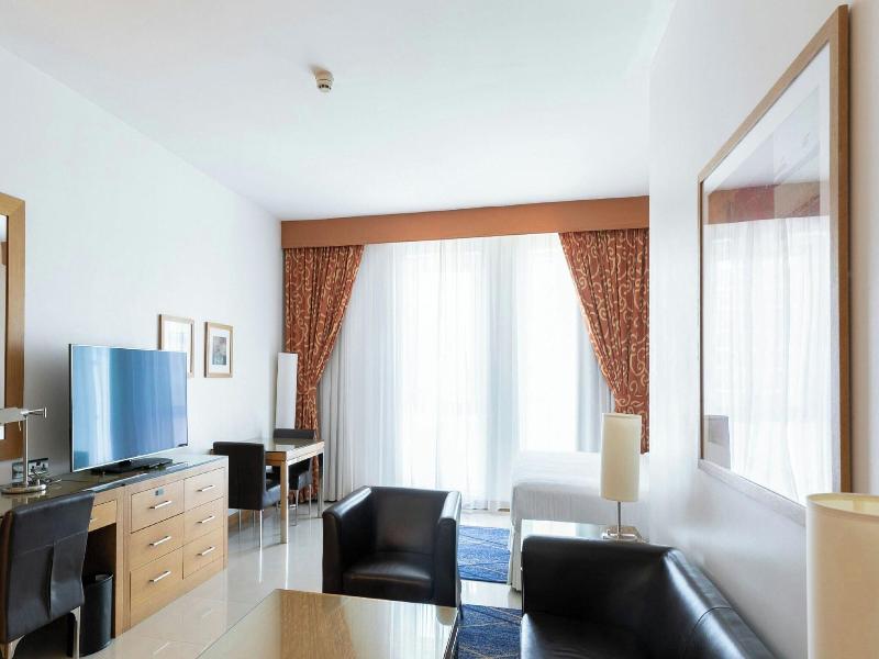 Four Points by Sheraton Downtown Dubai image