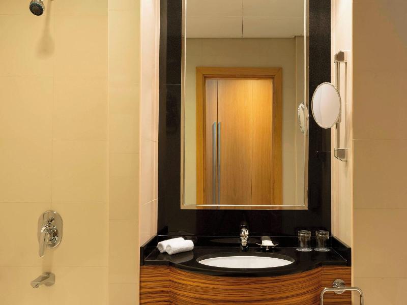 Four Points by Sheraton Downtown Dubai image