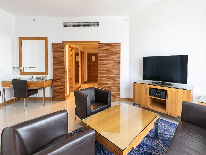 Four Points by Sheraton Downtown Dubai image