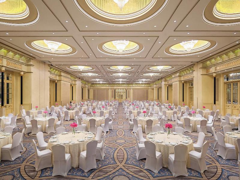 Sheraton Dammam Hotel & Towers image