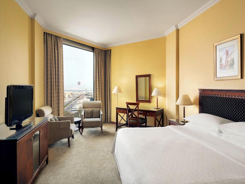 Sheraton Dammam Hotel & Towers image
