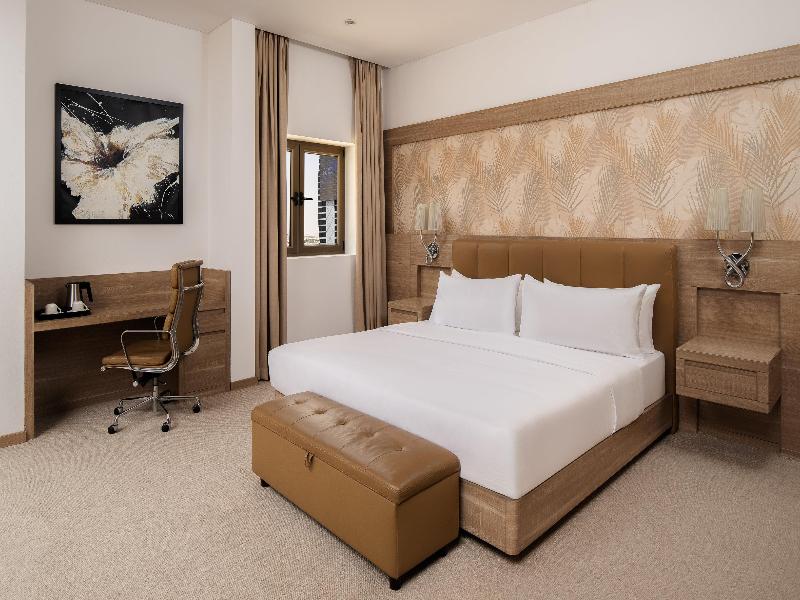 Carlton Al Moaibed image