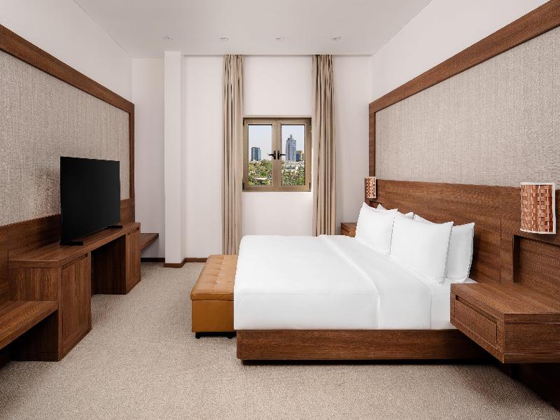 Carlton Al Moaibed image