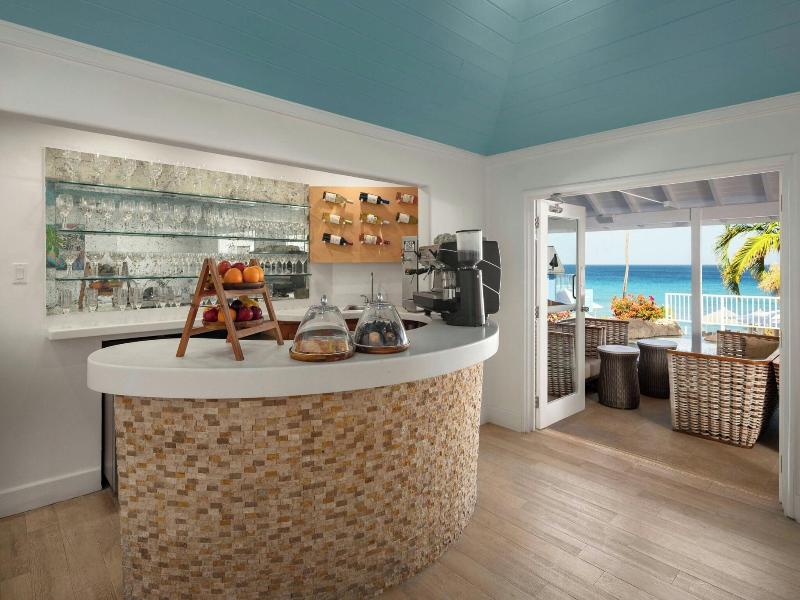 Crystal Cove image