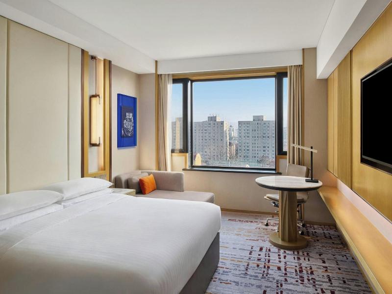 Renaissance Shanghai Hongqiao image