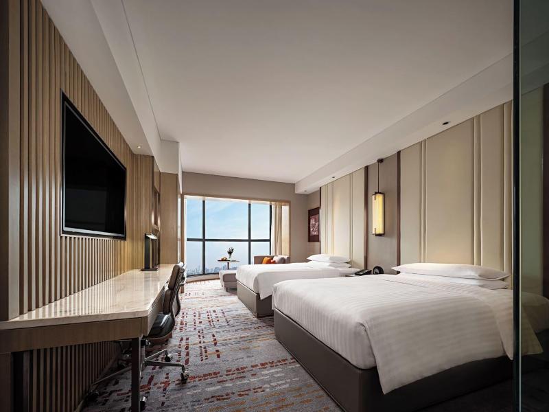 Renaissance Shanghai Hongqiao image