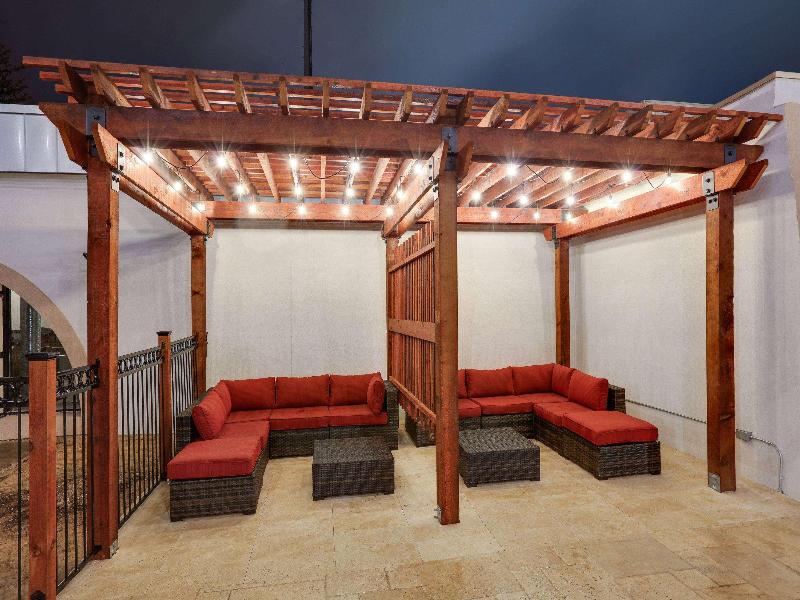 Ramada By Wyndham Austin South image